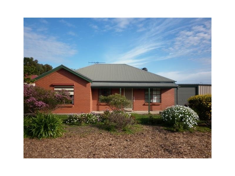 20 Evelyn Sturt Drive, Willunga SA 5172