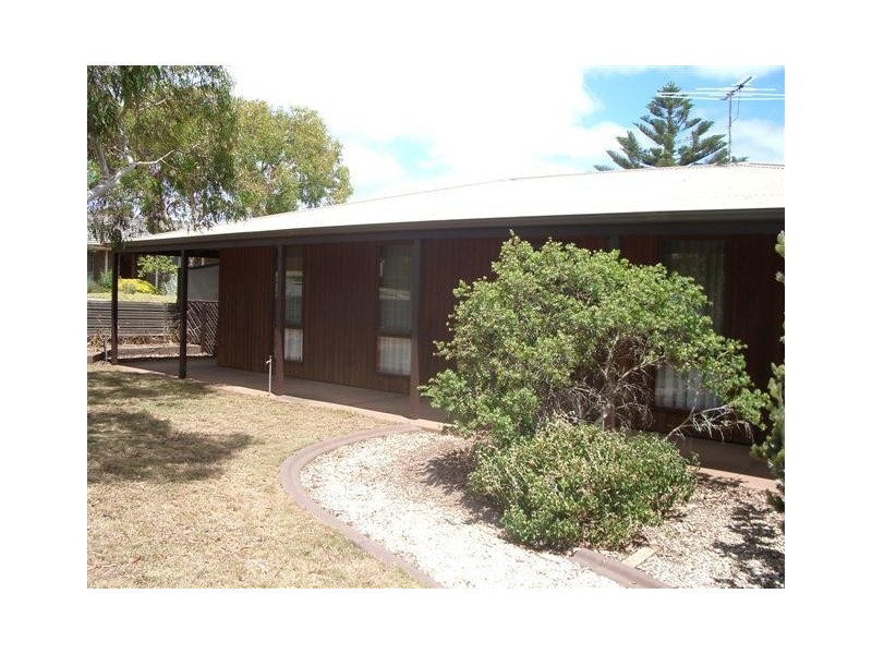 20 Seabreeze Crescent, Maslin Beach SA 5170