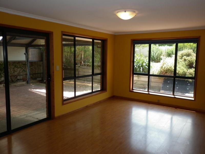 2 Grapevine Lane, Mclaren Vale SA 5171