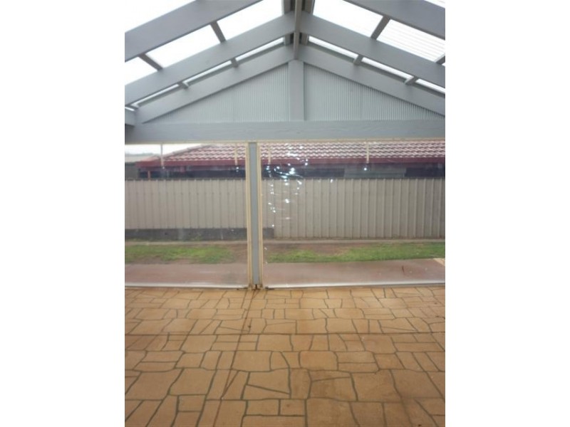 22 Babbacombe Drive, Moana SA 5169