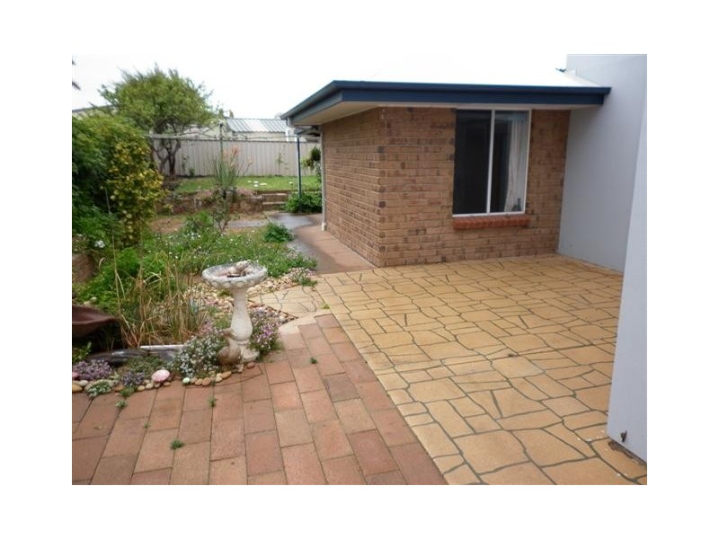 22 Babbacombe Drive, Moana SA 5169