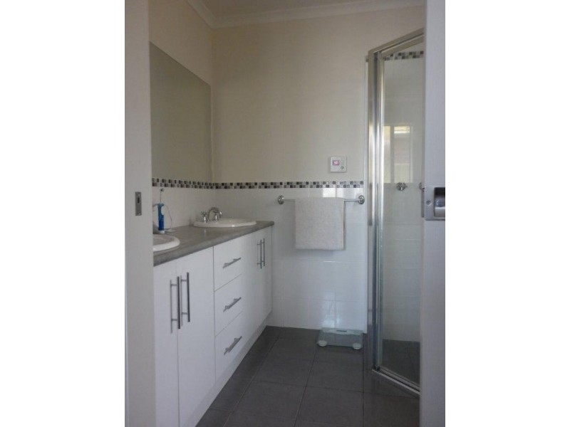 37 Summer Street, Mclaren Flat SA 5171