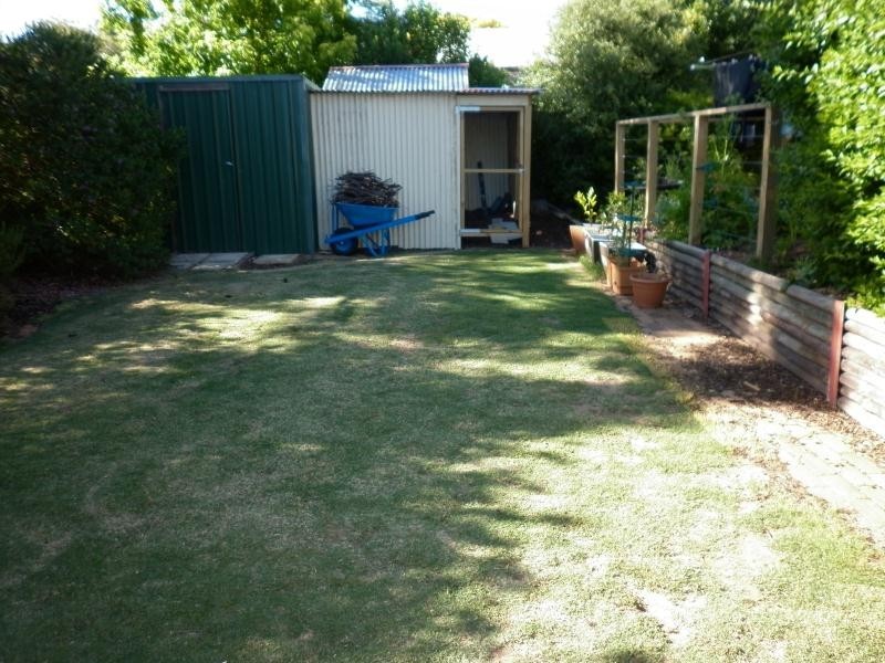 6 Acacia Court, Mclaren Vale SA 5171