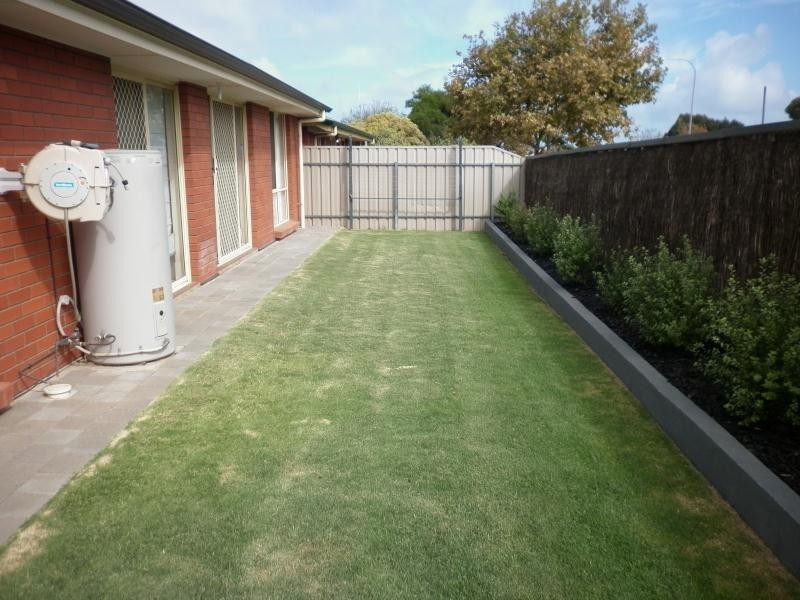 3/2 Barbados Drive, Seaford Rise SA 5169