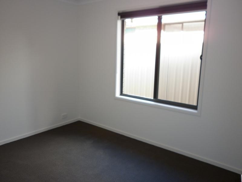 12 Ship Street, Seaford Meadows SA 5169