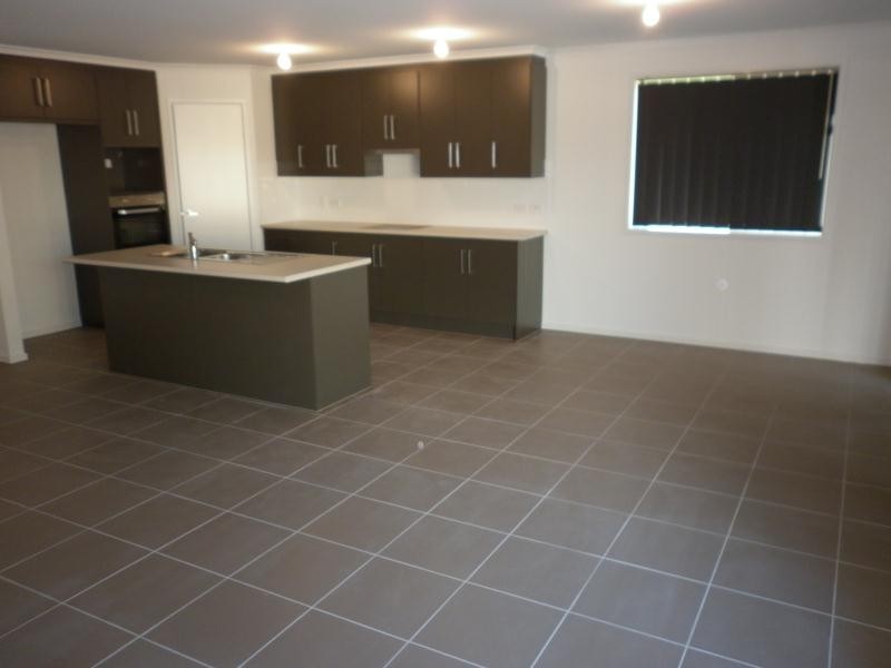 12 Ship Street, Seaford Meadows SA 5169