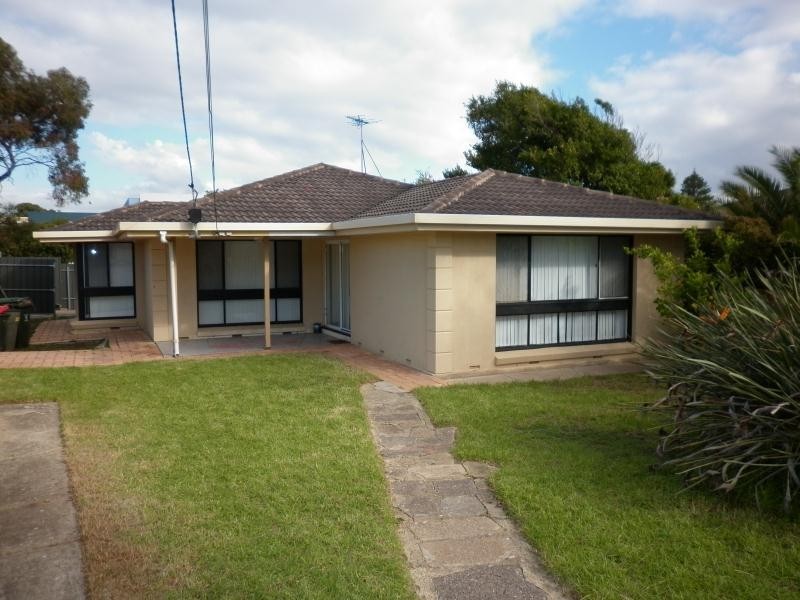 14  Deemster Avenue, Christies Beach SA 5165