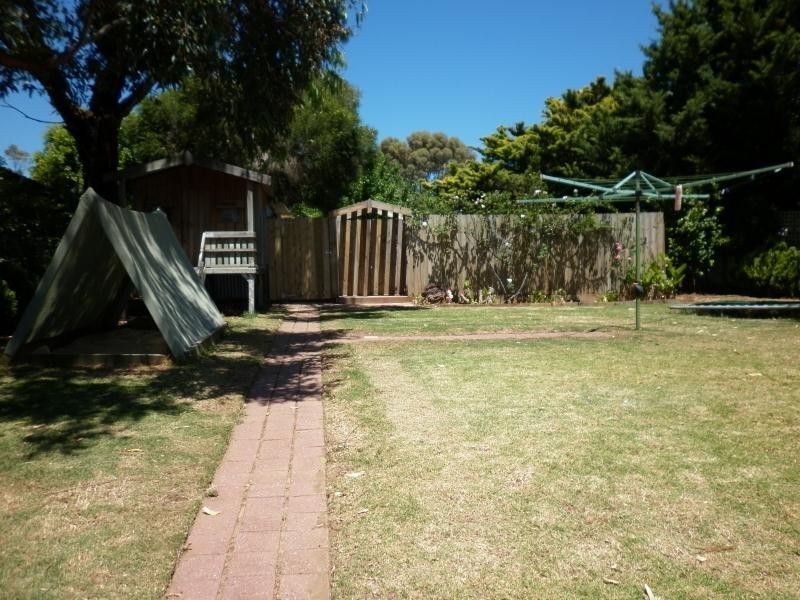 10 Armstrong Street, Sellicks Beach SA 5174