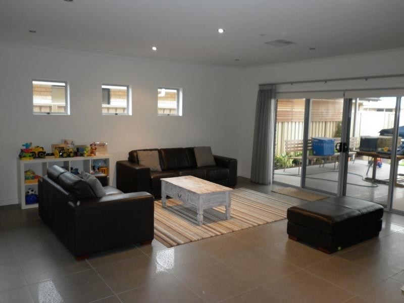 696  Grand Boulevard, Seaford Meadows SA 5169