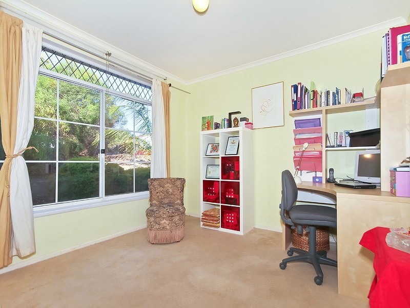11 Drugal Court, Hallett Cove SA 5158