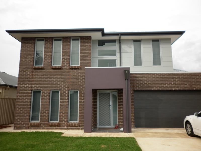 17 Hobart Avenue, Warradale SA 5046