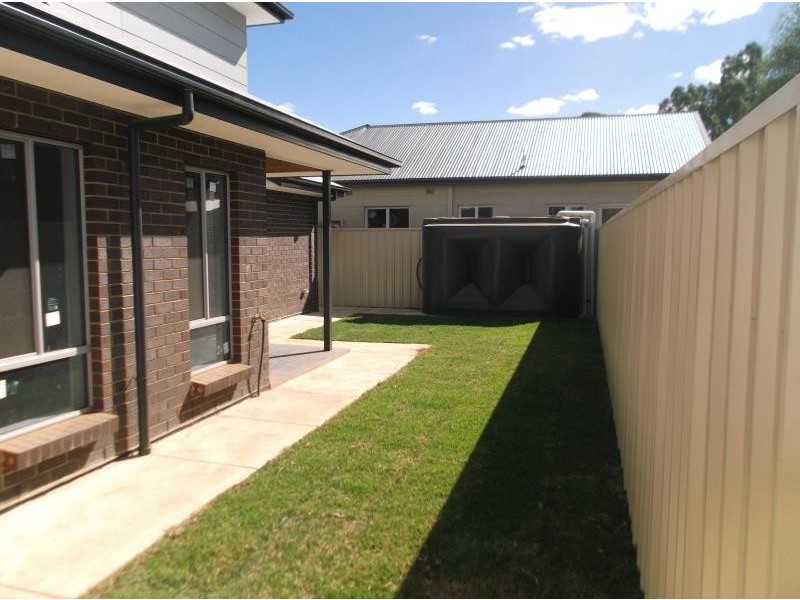17 Hobart Avenue, Warradale SA 5046
