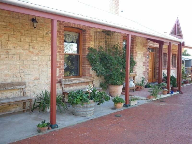 2887 Main South Road, Tatachilla SA 5171