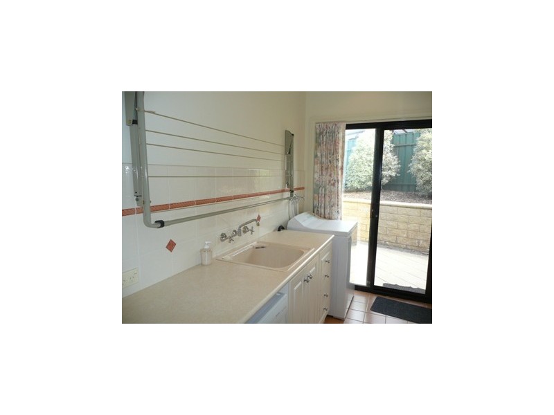 2 Pearn Court, Mclaren Vale SA 5171