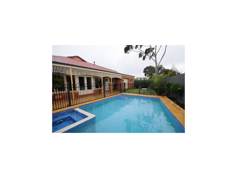4  Gore Street, Glenelg North SA 5045