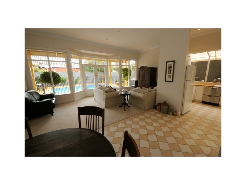 4 Gore Street, Glenelg North SA 5045