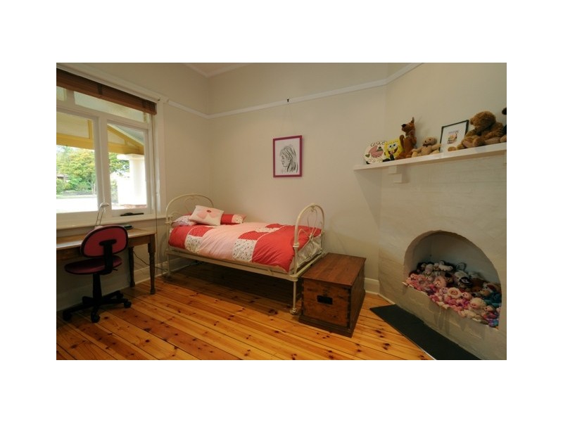 4 Gore Street, Glenelg North SA 5045