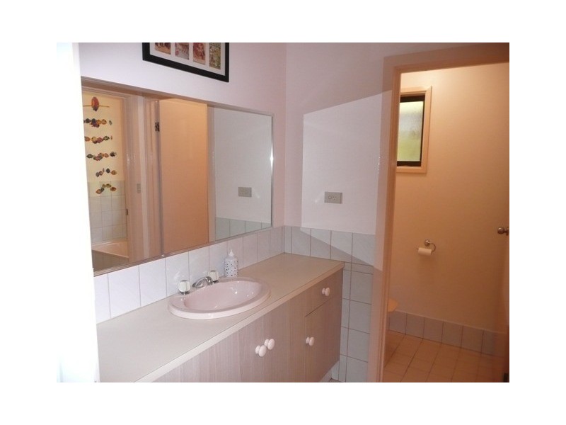 21   Abbott Avenue, Mclaren Vale SA 5171