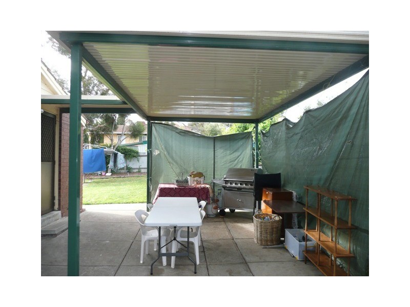 15 Finland Court, Hackham West SA 5163