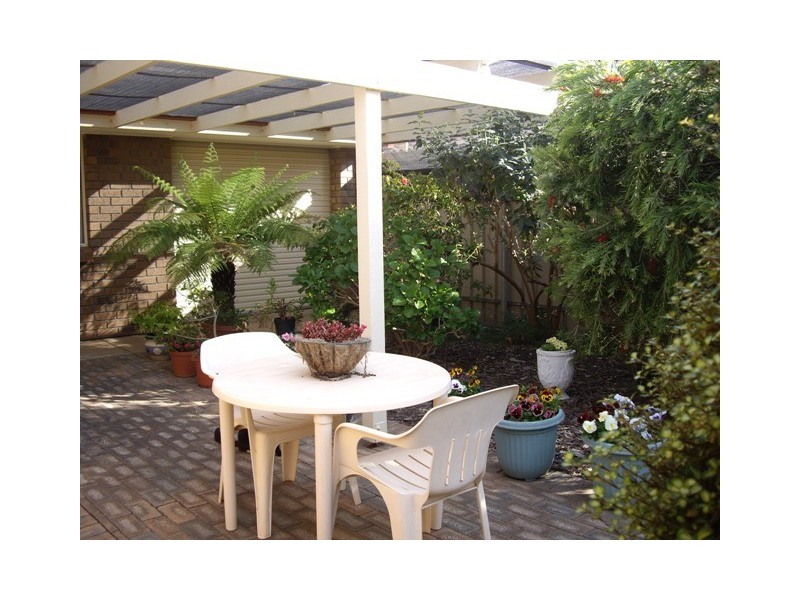 11 Cove Circuit, Seaford Rise SA 5169