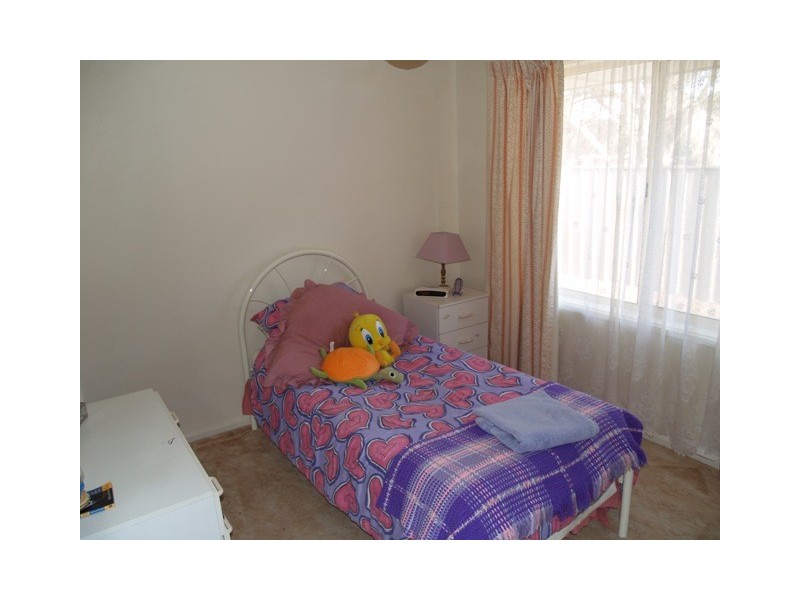 1 Bill Court, Woodcroft SA 5162