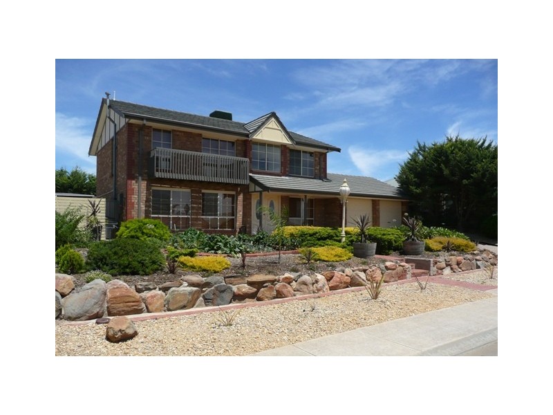 4 Churston Place, Moana SA 5169