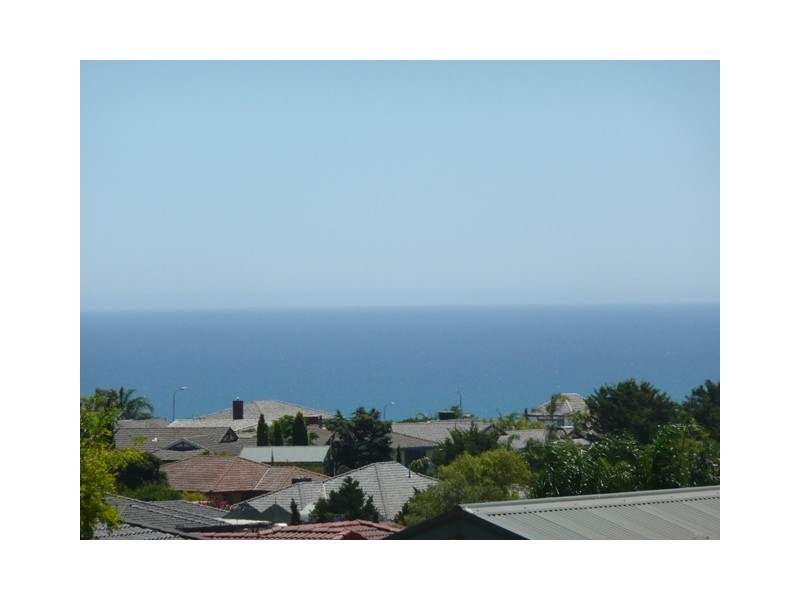 4 Churston Place, Moana SA 5169