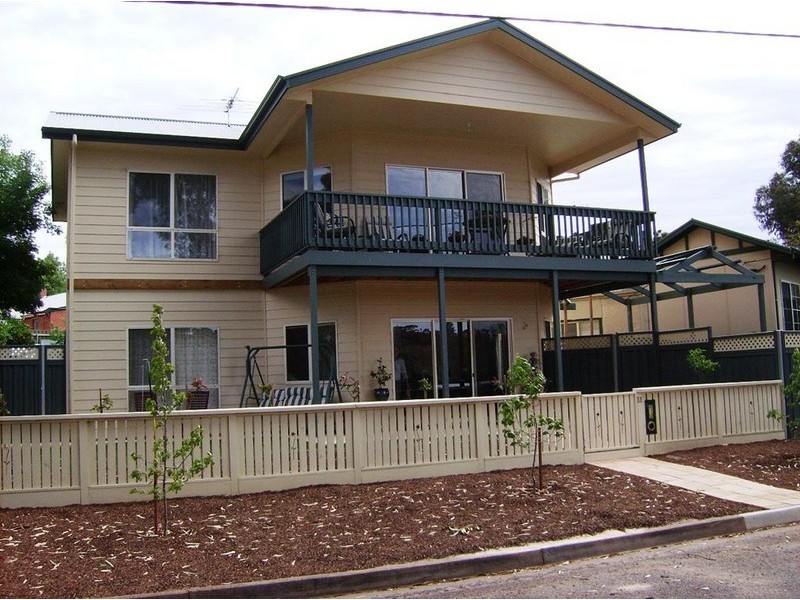 11 Railway Terrace, Mclaren Vale SA 5171