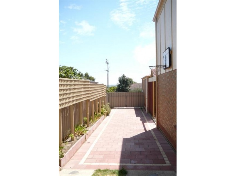 11 Methodist Street, Willunga SA 5172