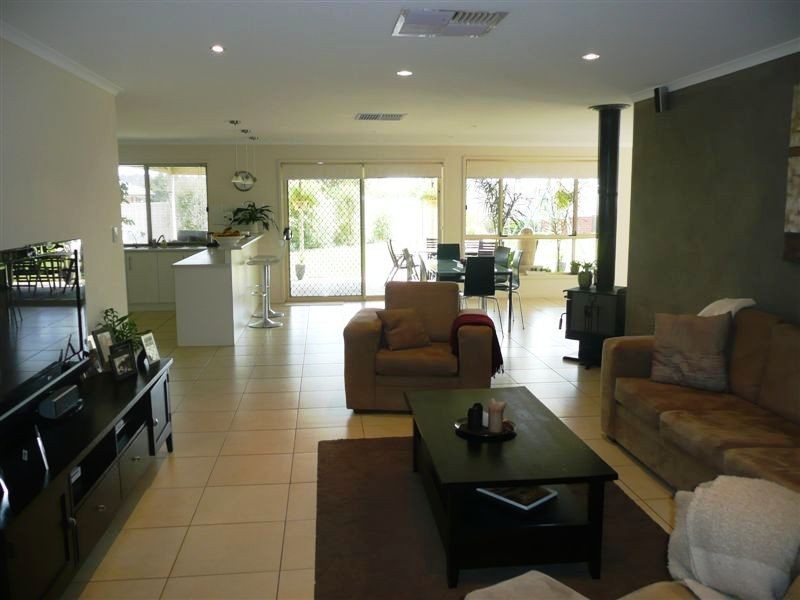 37 Rose Crescent, Mclaren Flat SA 5171