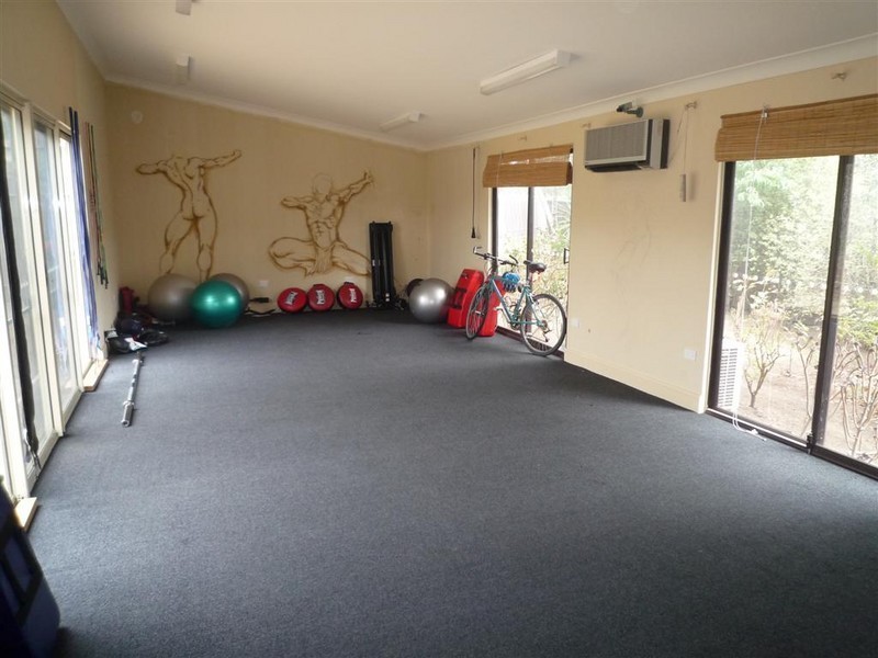 27 Flaxmill Road, Morphett Vale SA 5162