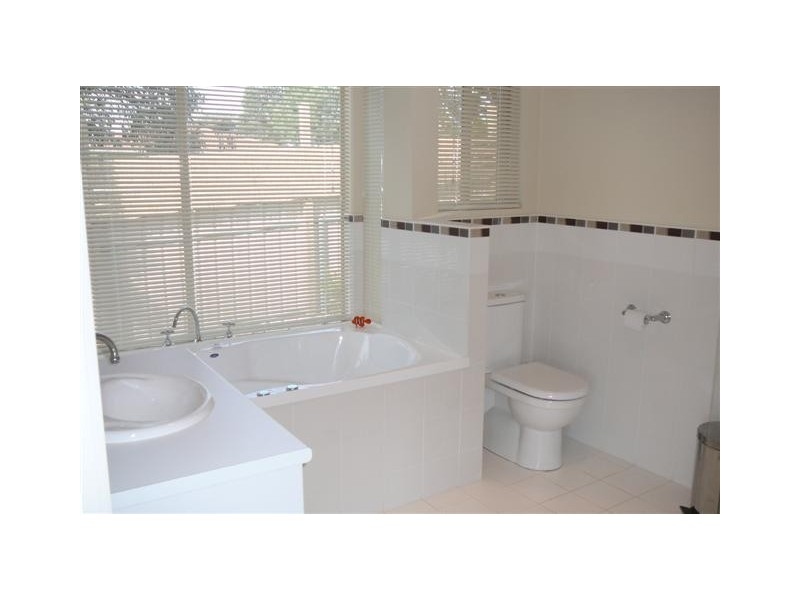 30 Waye Street, Mount Compass SA 5210