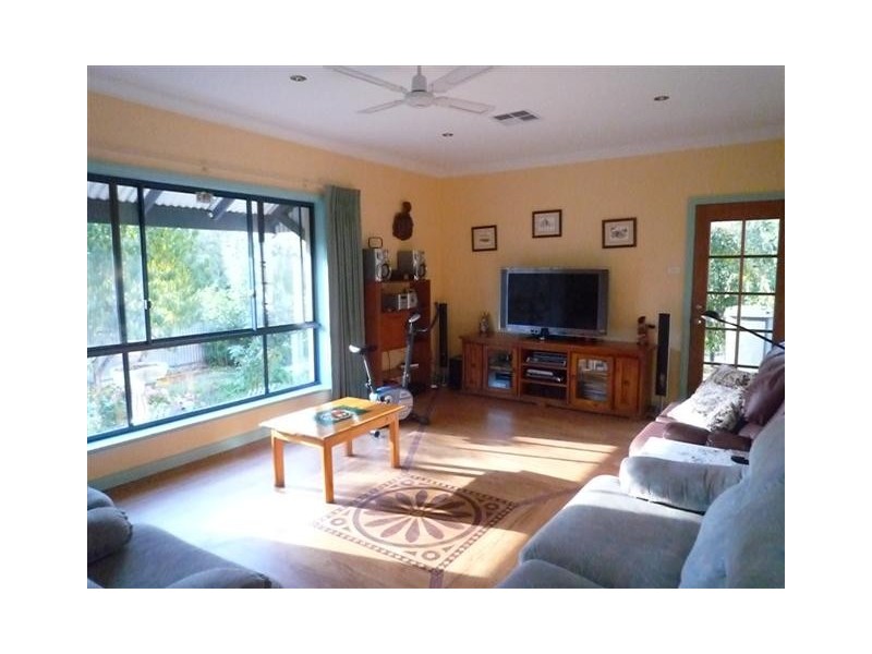 9 St Lukes Street, Willunga SA 5172