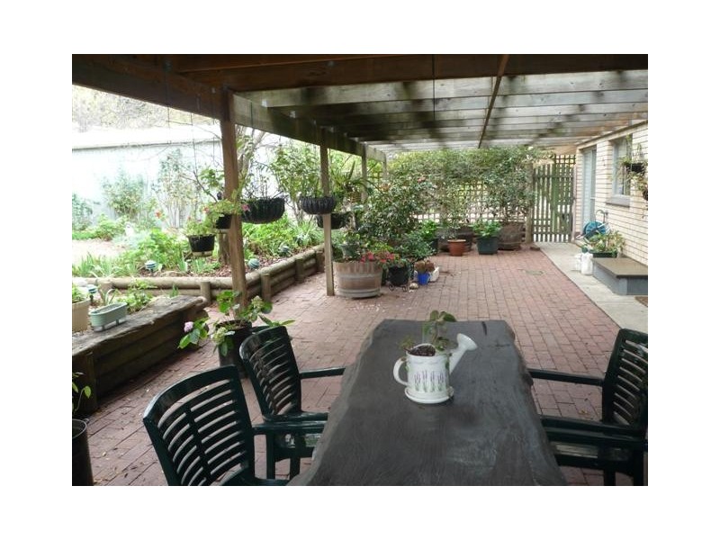 33 Giles Road, Willunga SA 5172