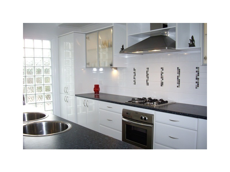 17 Clarke Street, Port Noarlunga SA 5167