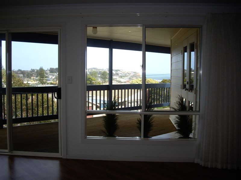 1a Maturin Avenue, Christies Beach SA 5165