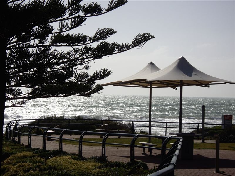 1a Maturin Avenue, Christies Beach SA 5165