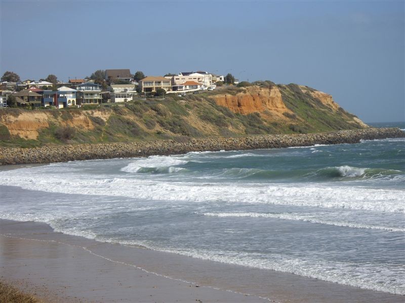 1a Maturin Avenue, Christies Beach SA 5165