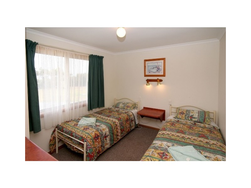 12 Flinders Drive, Cape Jervis SA 5204