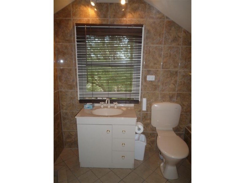 24 Main Road, Willunga SA 5172