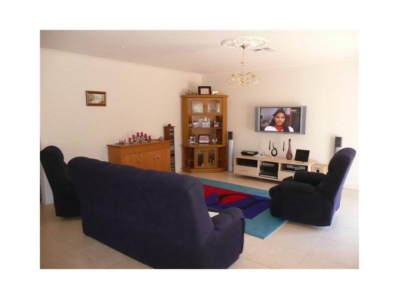 5 The Crescent, Seaford Rise SA 5169