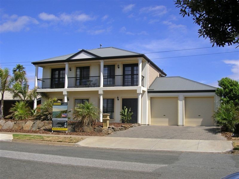 32 Domain Street, Moana SA 5169