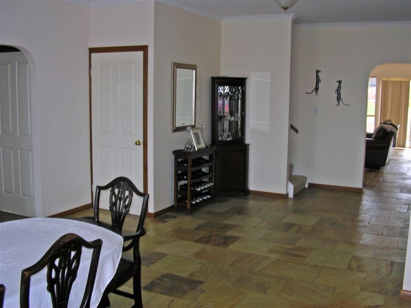 32 Domain Street, Moana SA 5169