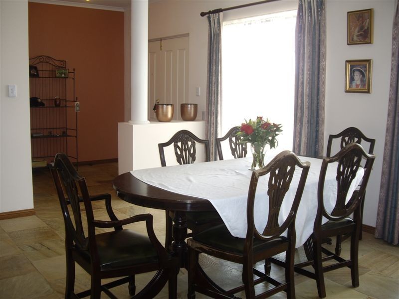 32 Domain Street, Moana SA 5169