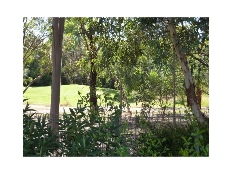 9 Herbert Allan Way, Willunga SA 5172