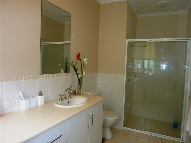 3 Summer Street, Mclaren Flat SA 5171