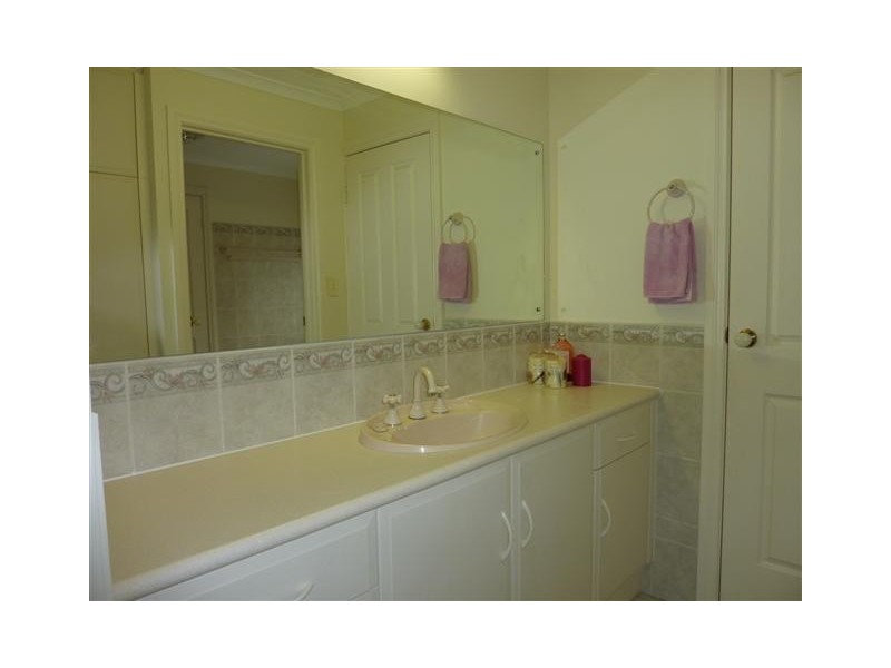 2 View Court, Happy Valley SA 5159