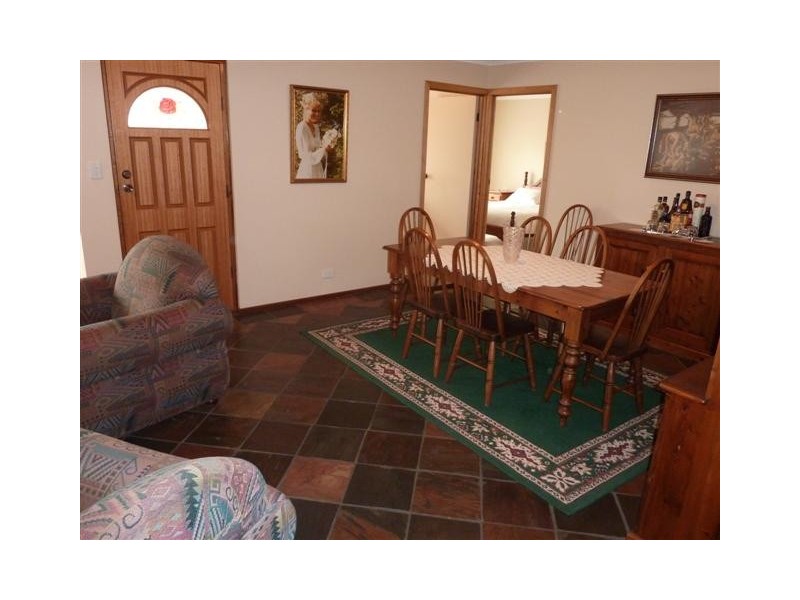 6 Clifton Court, Mclaren Vale SA 5171