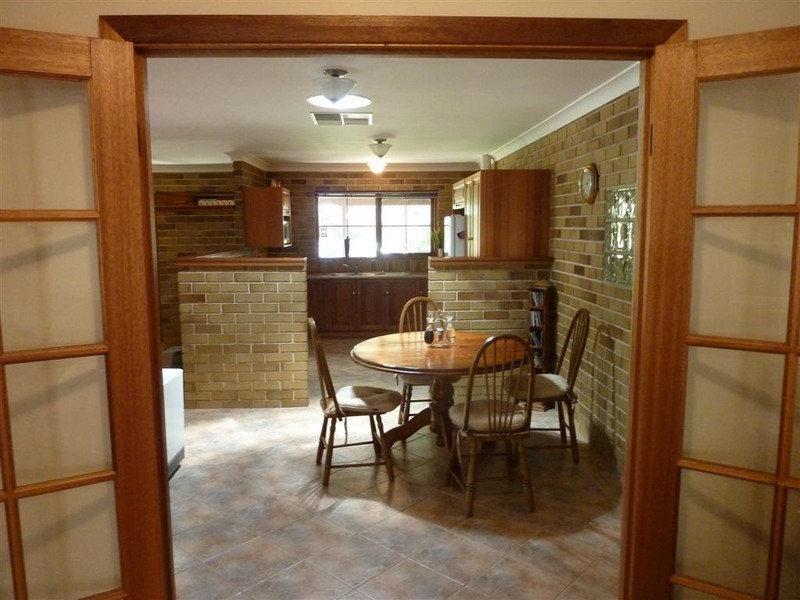 2 Caralue Street, Port Willunga SA 5173