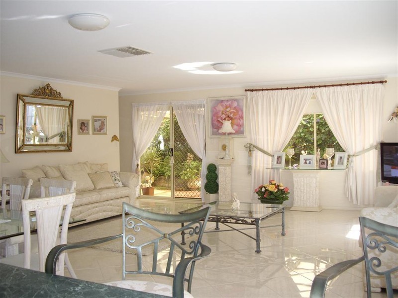 78 Grand Boulevard, Seaford Rise SA 5169